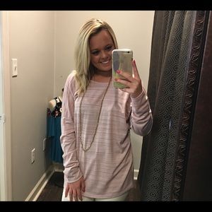 Knot back long sleeve Tee